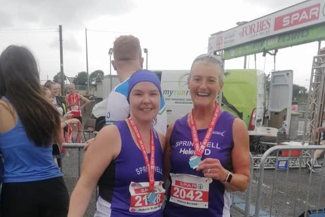 Deborah McPhee and Helena Dornan at the Great Rossa Run. Credit David McGaffin