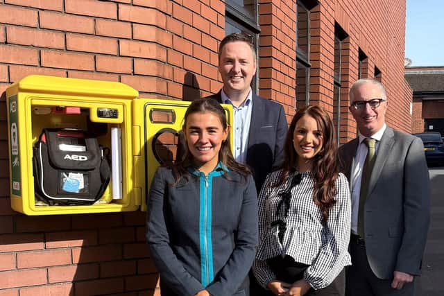 Pictured at the launch of the latest defibrillator across the Bank of Ireland branch network are (l-r): Chloe O’Connor, Senior Associate, Community Engagement, Brian Berkery, Health and Safety Manager, Katie Robb, Branch Manager and George Higginson, Managing Director, Everyday Banking, Bank of Ireland.