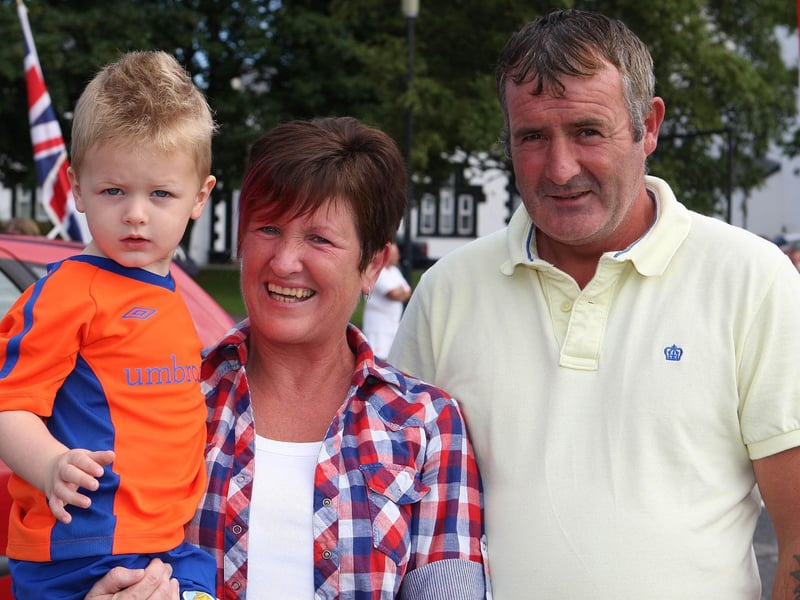 Jack Rankin, Caroline Campbell and Geordie Campbell   CT28-435RM