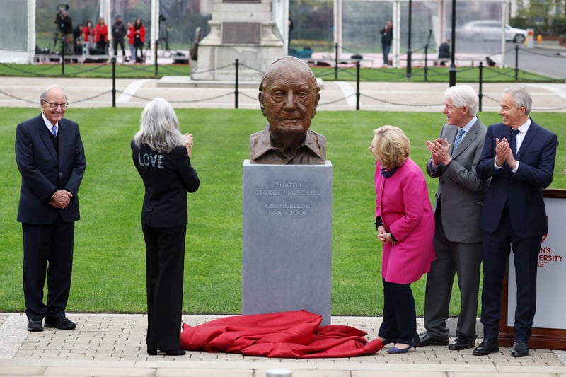 As part of the conference a bust was unveiled of Senator George Mitchell, who also served as Chancellor of Queen's University for 10 years. Left to right: Mr Mitchell, his wife Heather, Hillary Clinton, Bill Clinton and Tony Blair. Picture by Jonathan Porter/PressEye