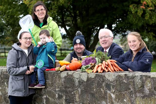 Pictured at the launch of the event are: (l-r) Moira residents Helen & Murphy McTokell, Caoimhe Suitor, Moira Demesne Nature Rangers, Stephen Coulter, The Quirky Bird, Alderman Allan Ewart MBE, Chairman of Lisburn & Castlereagh City Council’s Development Committee and Hannah Donaldson, Spontaneous Deuce. Photography by Declan Roughan / Press Eye