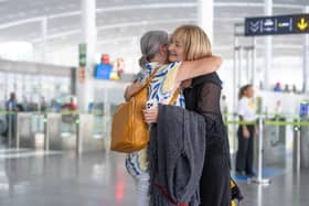 Local broadband provider Fibrus has today announced its competition to fly a loved one home for Christmas to celebrate reaching 100,000 customers.
