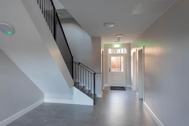 The communal hall has a videophone entry system and elevator.