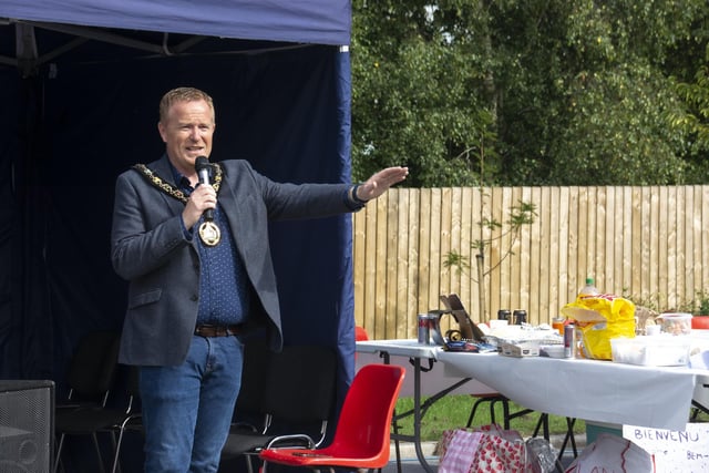 Lord Mayor of Armagh, Banbridge and Craigavon, Cllr Paul Greenfield attended a multi-cultural street party at a Portadown estate at the weekend.