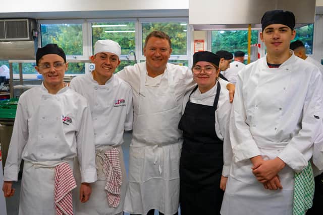 SERC students from Bangor, Lisburn and Newtownards Campuses Level 2 Traineeship Professional Chef and Level 3 NVQ Diploma in Professional Cookery Patisserie and Confectionery (l – r) Matthew Beech (Dunmurry), Jack Regan (Newtownards), and Confectionery Bangor Campus;  Gabrielle Harrison (Newtownards) Nathan Smith (Belfast) with Professional Chef and tv personality Theo Randall (centre)