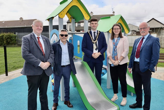 Mayor of Causeway Coast and Glens Councillor Ciarán McQuillan at the launch of the new play park at Dromore Avenue in Limavady pictured alongside (l-r) Councillor Steven Callaghan, Alan Robinson MLA, Rebekah Bleakley Delivery Manger UKSFP for Northern Ireland and Alderman Edgar Scott.