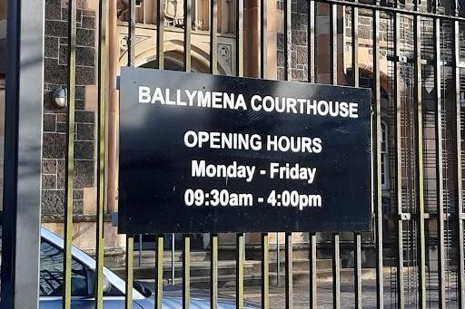 Commonwealth Games medal-winning boxer from Ballymena admits assaulting men on a train - Vimarsana News