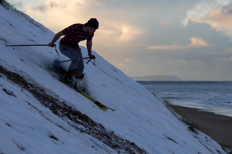 Cameron Leighton hits the snowy sand dunes of Portrush for the first time since 2010