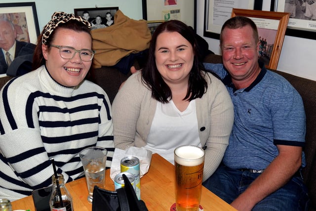 Enjoying the 'Double Trouble' charity weekend at Wolfe Tones GAC, Derrymacash are from left, Suzanne Breen, Fionnuala Breen and Stevie McCluskey. LM35-257.