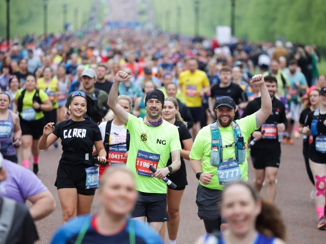 Runners set off from the Stormont Estate.