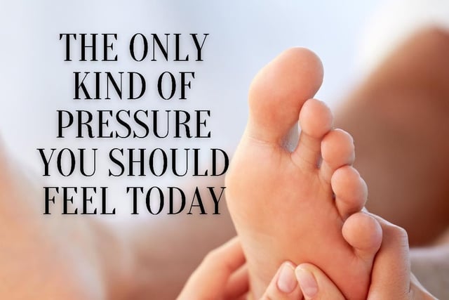 If your mum spends all day on her feet or you think she just deserves to relax for a while then why not treat her to a relaxing reflexology treatment with Head to Toe Therapies NI.Head to Toe is a fully accredited reflexology therapy service based at Millburn Road, Coleraine.