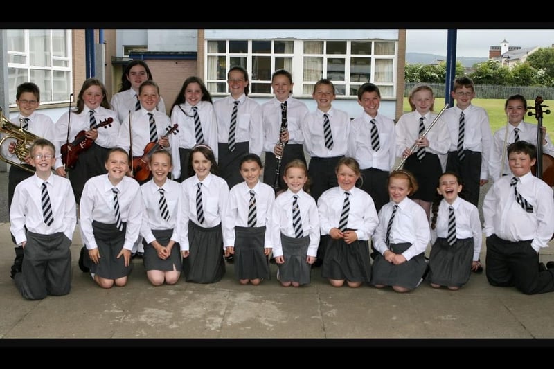 Victoria Primary School Orchestra, who came 2nd at Carrickfergus Music Festival in 2007. Ct20-026tc