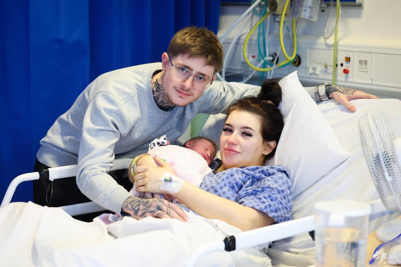 Narisse Heaney and partner Taylor Woods from Lisburn with their new born baby Maya pictured at the Ulster Hospital, Dundonald.  Baby Maya weighed 7lb 1oz and was born at 04.36am on Christmas Day. Picture: Kelvin Boyes / Press Eye.