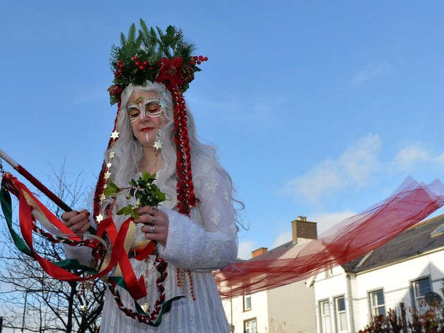Stilt walker Lauren Cudden from Streetwise pictured at the 2017 street fair.
