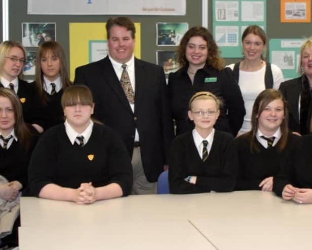 Newtownabbey Community High School hosted Troy Hamilton and Amy Herzfeld of the Idaho Human Rights Education Centre, USA, to work along with Co-Operation Ireland on the Civic Link Project in 2007.