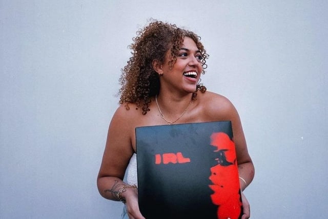 Mahalia, a rising star in the UK's R&B scene, stands as a powerhouse vocalist, skillfully blending the vocal range reminiscent of Erykah Badu, one of her biggest influences, with the infectious sound of noughties classics like Destiny's Child.
This young British singer has garnered millions of streams and collaborated with the likes of Burna Boy and Stormzy, showcasing her mesmerising voice and effortless command over R&B. With her latest album, "IRL," she's making waves once again and using her platform to shed light on the music industry's challenges.
Mahalia's upcoming performance in Belfast promises to be an unmissable event for fans and music enthusiasts alike.
For more information and to book go to https://www.ticketmaster.ie/mahalia-in-real-life-tour-belfast-14-10-2023/event/