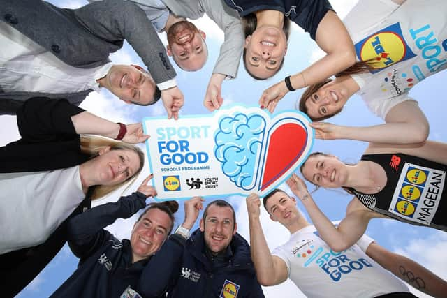 The Lidl Northern Ireland Sport for Good Schools Programme, supported by a stellar line up of some of the country’s most successful sporting stars, has been launched today. The innovative educational programme aims to equip secondary school students across Northern Ireland with invaluable tools to manage and improve their mental health. Pictured are (clockwise from bottom centre); Paralympics athletics champion Michael McKillop MBE, Olympic hockey hero Shirley McCay MBE, Youth Sport Trust Development Manager Louise Gray, Lidl Northern Ireland Sales Operations Director Gordon Cruikshanks, Lidl Northern Ireland Senior Partnerships Manager Joe Mooney, Olympic steeplechaser Kerry O’Flaherty, six-time Paralympic gold medallist swimmer Bethany Firth OBE, European Championship 1500 metre silver medallist Ciara Mageean, and World Champion gymnast Rhys McClenaghan.