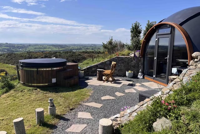 Take your glamping getaway up a notch with Hilltop Hideaway Dome in Silverbridge, a deluxe pod that boasts 360 degree uninterrupted views of nature. Whether you take a trip to this County Armagh destination as a romantic treat for your partner or would prefer to embrace this delight and its offerings on your own, you won’t be disappointed by the stunning space.