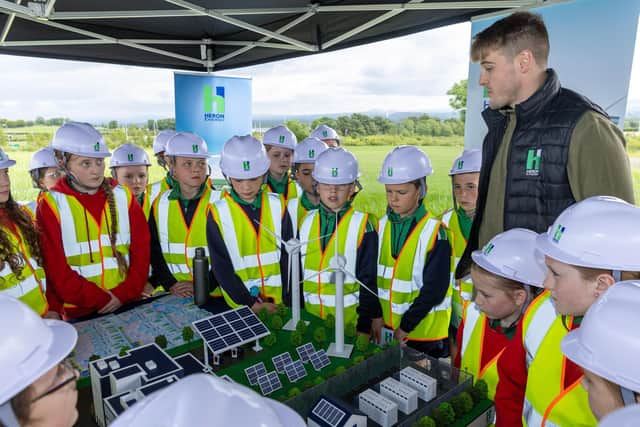 Stephen Carey, Engineer at Heron Energy, talking the pupils through the company's unique green energy model.