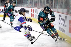 The Stena Line Belfast Giants have today announced the signing of American left-winger, Elijiah Barriga, pictured in blue and white of the Dundee Stars, ahead of the forthcoming 2023/24 season. Photo by William Cherry/Presseye