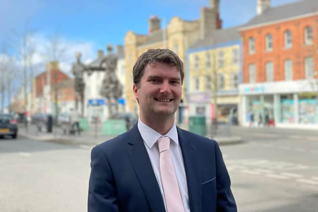 Lurgan Cllr Peter Lavery is reselected as the Alliance candidate to fight for a seat to Armagh, Banbridge and Craigavon Council in the forthcoming May elections.