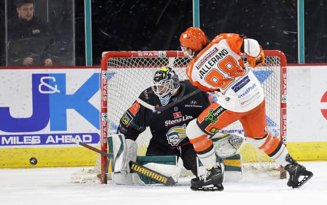 Belfast Giants’ Tyler Beskorowany saves Sheffield Steelers’ Marc-Olivier Vallerand’s penalty during Saturday’s Elite Ice Hockey League game at the SSE Arena, Belfast.   Photo by William Cherry/Presseye