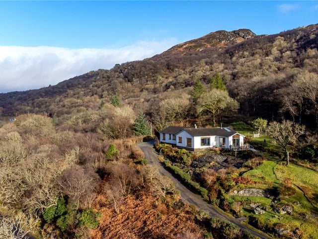 The property enjoys a secluded location.