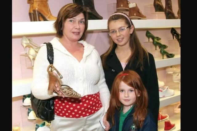 Noreen Wright with her daughters Charlotte and Chloe when they enjoyed the Girls' Night Out at the new DV8 Cookstown Store in 2006.