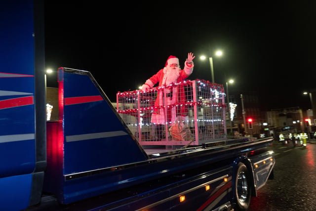 Santa arrived in style to switch on Dungannon’s Christmas lights on Saturday evening.