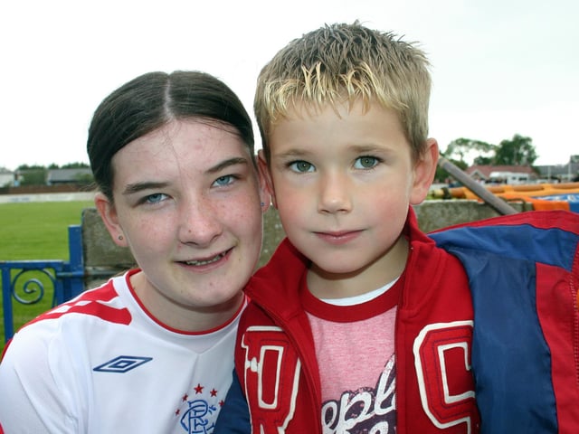 Danielle Elder who celebrated her 15th Birthday on the 12th pictured along with her Cousin Stevie Elder at the 2007 celebrations in Ballymoney