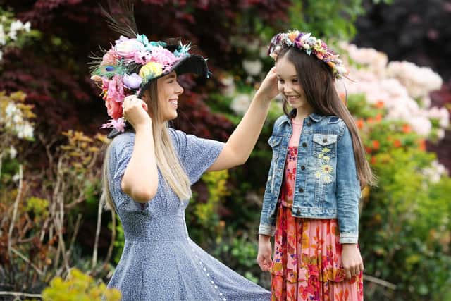 Anna Hasslet and Soley Laverty get ready for Mad Hatters Day at Garden Show Ireland. Picture: Press Eye.