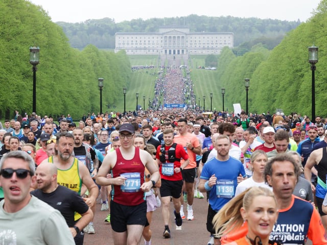 Runners leaving the grounds of the Stormont Estate.