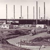 Craigavon Shopping Centre, now Rushmere, under construction. LM1310-504con