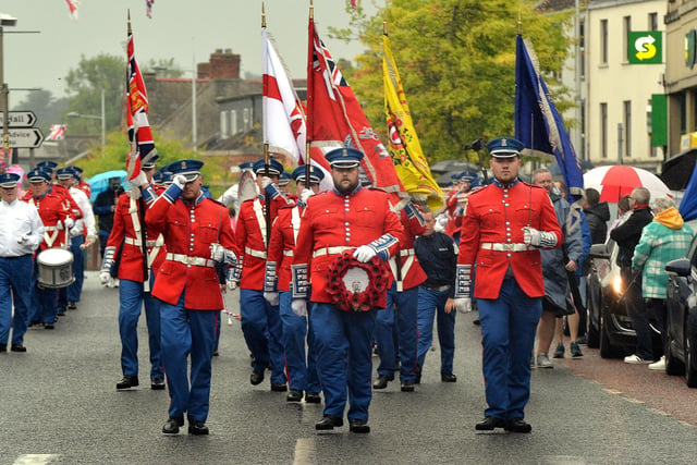 Portadown Defenders colour party leading the band during Friday's annual parade. PT34-225.
