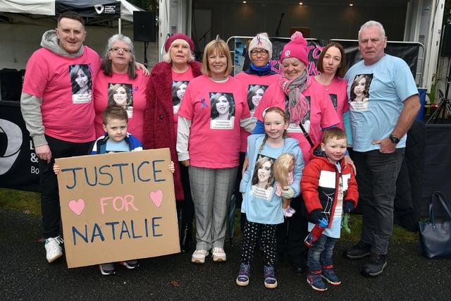 Relatives of Natalie McNally showing support at the Lurgan Park rally. LM05-202.