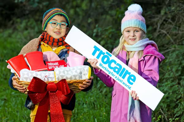 Stephen Zhong (7) and Emily Lindsay (6) from Newtownabbey help launch Trócaire’s annual Gifts of Love range of life-changing gifts.