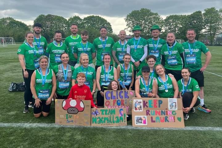 20 of us ran to help Laura Harper raise money for Macmillan Cancer.