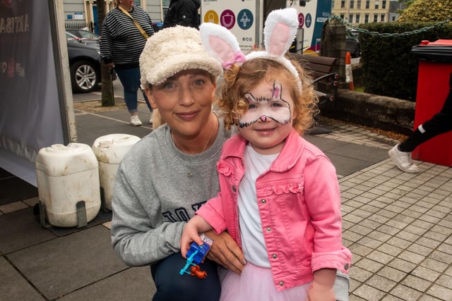 Looking the part at the Artisan Market are Naomi Stokes and daughter, Peggy-Jean (3). LM17-220.