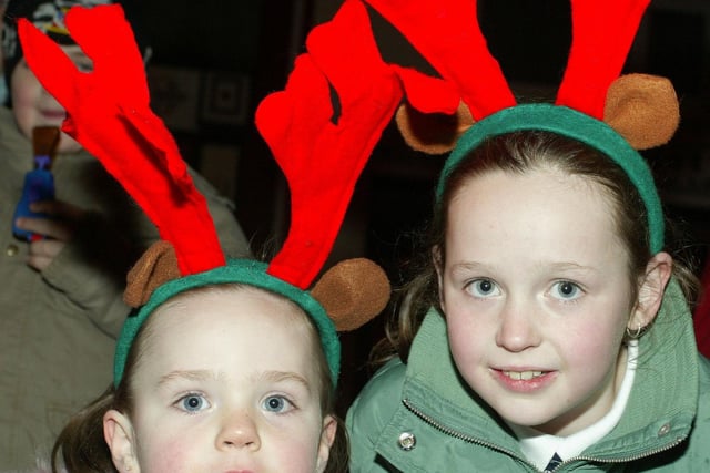 Caoimhe and Niamh ready for Christmas in Garvagh back in 2007