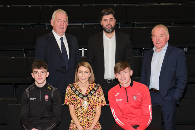 Pictured at the Civic Awards are Johnny McGuckian (Derry and Watty Graham’s Glen) and Ruairí Forbes (Derry and Ballinderry Shamrocks), who were both named in the 2022 Electric Ireland GAA Minor Star Football Team of the Year. Also pictured are Council Chair, Councillor Corry and nominating councillors, Councillor S. McPeake, Councillor Bell and Councillor McGuigan.