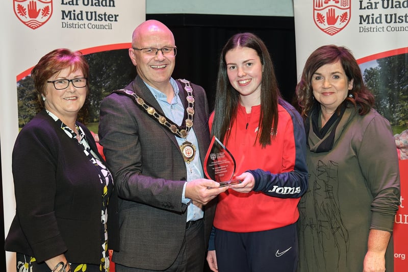 Pictured at the Civic Reception with Chair of the Council, Councillor Dominic Molloy, is Evie Duncan, Ulster Hockey U16 team representative. Also pictured are nominating councillors, Councillor Christine McFlynn and Councillor Denise Johnston.
