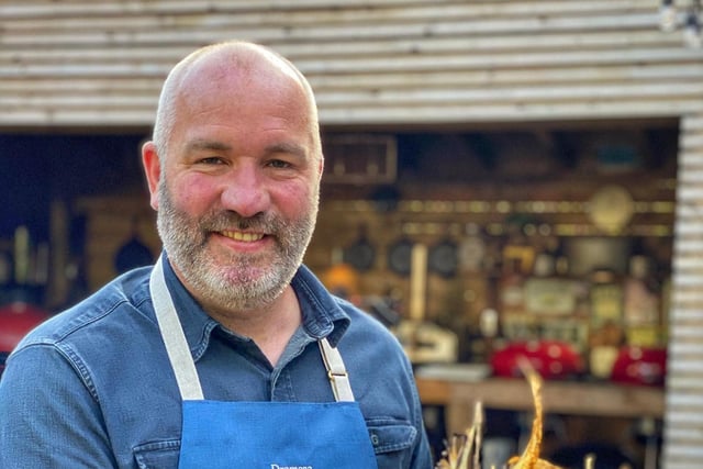 801.7k Followers 8.1m Likes
Jim and his love and appreciation for the BBQ quickly rose to fame as he showcased his most favourite, and now most popular, recipes. Followed by Gordon Ramsey, Jim uses his TikTok platform to spread the message that you can barbecue all year round - regardless of our temperamental weather.

Recommended watch: tiktok.com/@onlyslaggin/video

Follow Jim: tiktok.com/@onlyslaggin