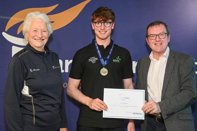 Coleraine rower Fergus Bryce receives his bursary