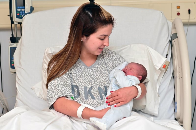 Baby Theo,  who was born at 5.20am on New Year's Day weighing 71b 90z  with mum Shannon Skillen at the RVH in Belfast. Pictire: Colm Lenaghan / Pacemaker