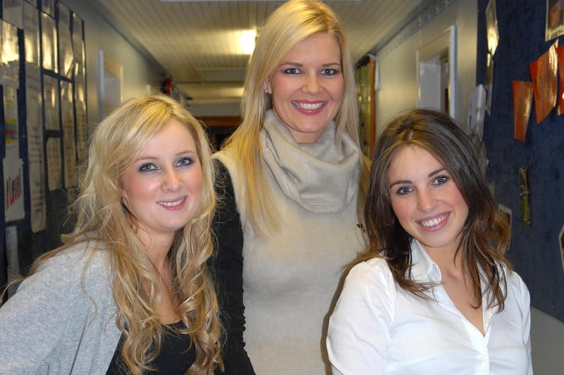 Rachel Hamilton, and Lynsey Turner pictured with Miss Northern Ireland 2008 Judith Wilson at the Larne Grammar School fashion show in 2009. LT49-339-PR