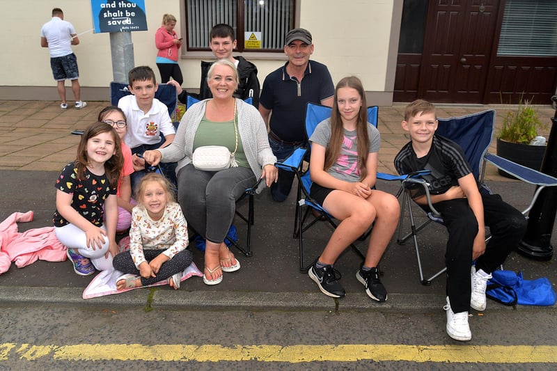 Members of the extended King family pictured at the Mavemacullen Accordion Band 70th anniversary parade in Markethill on Wednesday evening. PT32-237.