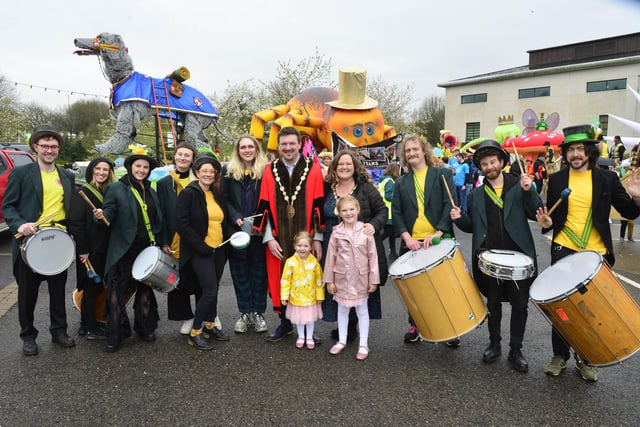 Streetwise Samba Band with the Mayoral family.