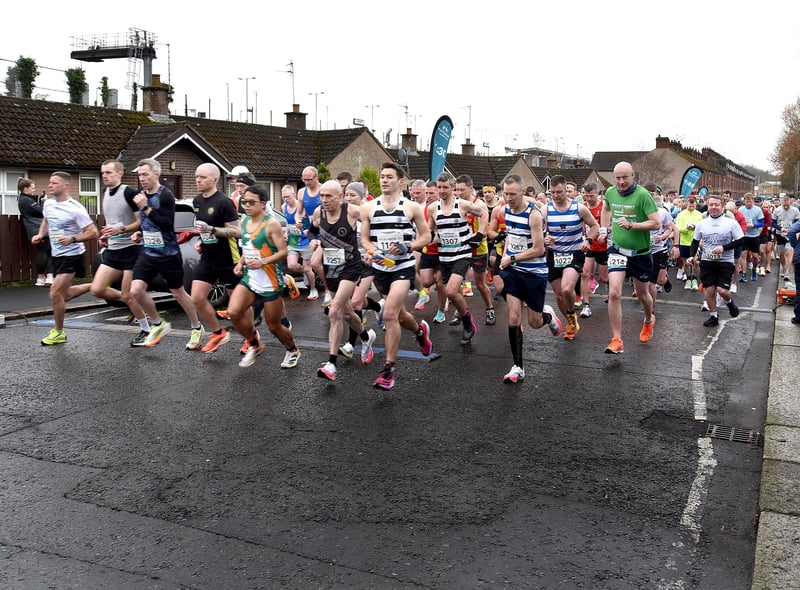 And they're off...The start of the Portadown half marathon race on Sunday morning. PT11-219.