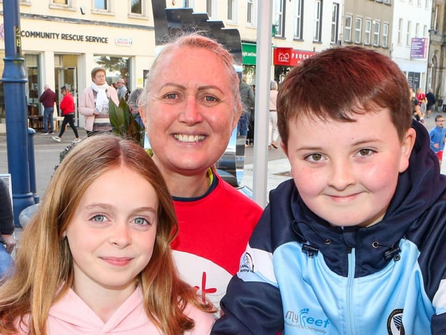 Mayor of Causeway Coast and Glens, Councillor Dawn Huggins with Alfie and Eva during the charity cycle for Chest, Heart and Stroke.