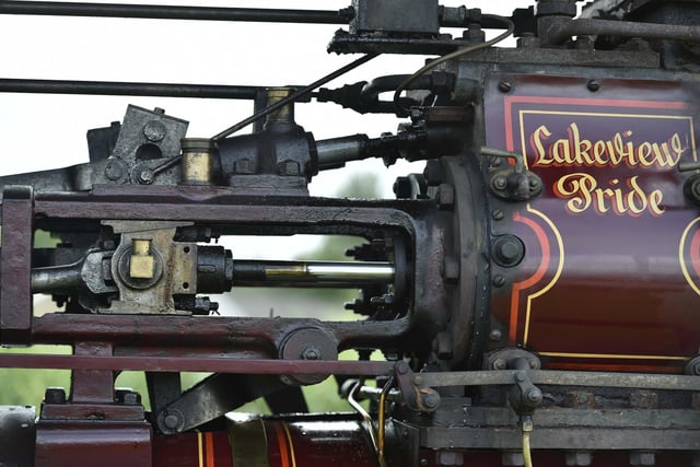 Steam power inner machinery working on full display.